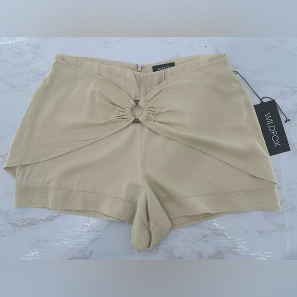 Wildfox Cream  Skorts - Picture 3 of 3
